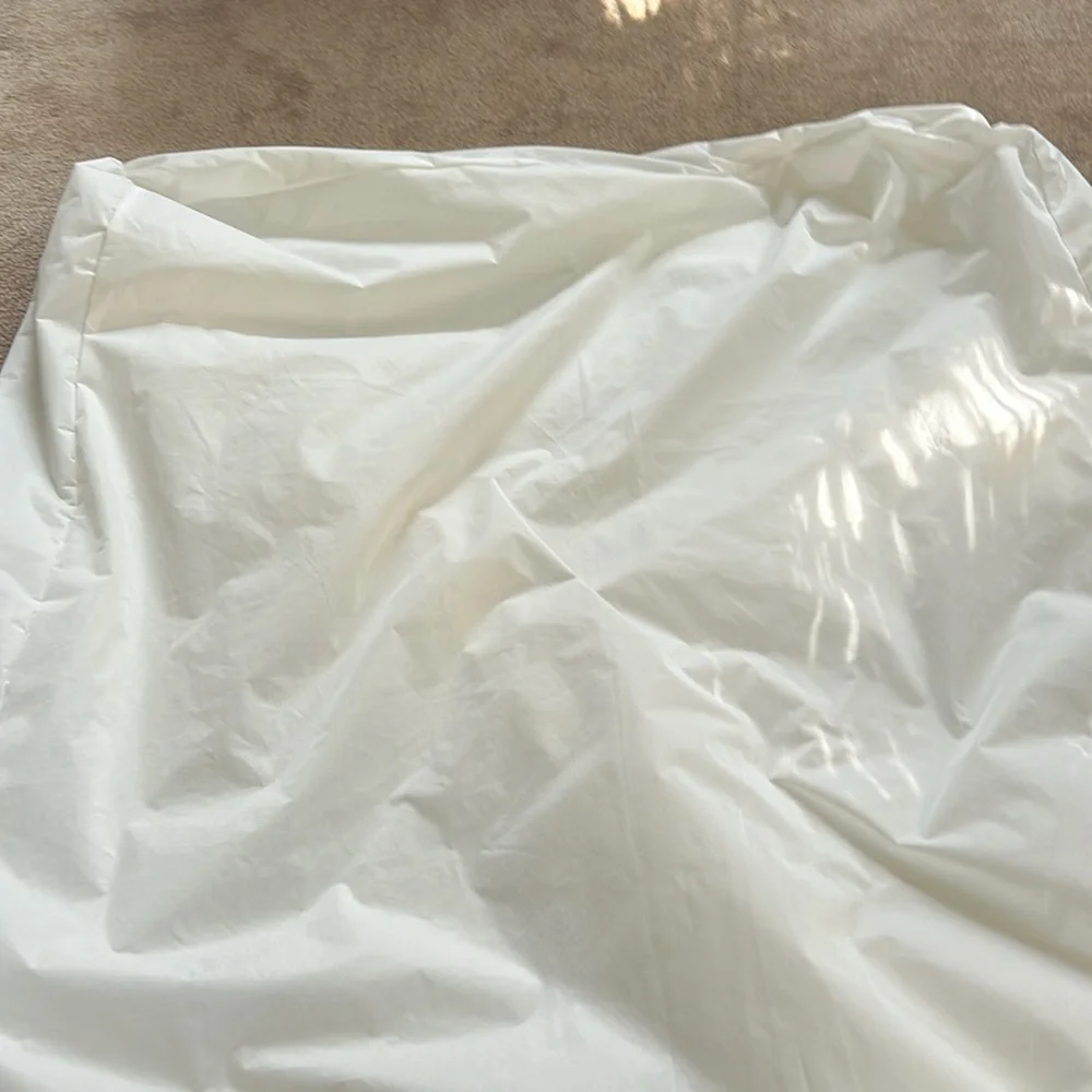 Simply Essential Twin XL Zipper Closure Bed Bug Allergen Mattress Protector